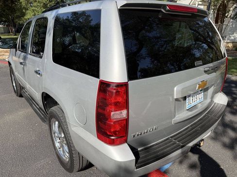Used 2012 Chevrolet Tahoe LS RWD image 3