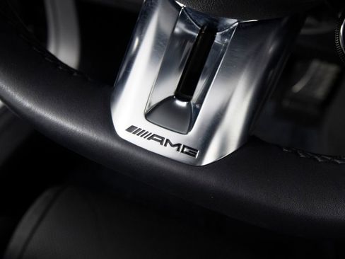 Used 2022 Mercedes-Benz SL 63 AMG 4MATIC image 19