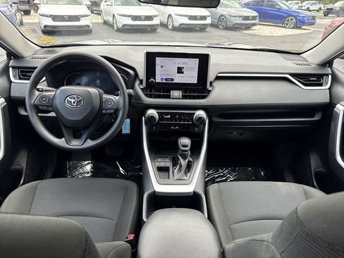 Used 2024 Toyota RAV4 LE FWD image 20