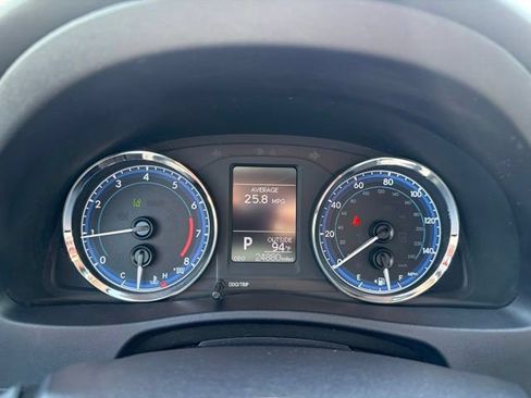 Used 2019 Toyota Corolla LE FWD image 15