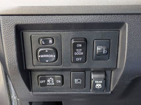 Used 2021 Toyota Tundra SR5 image 22