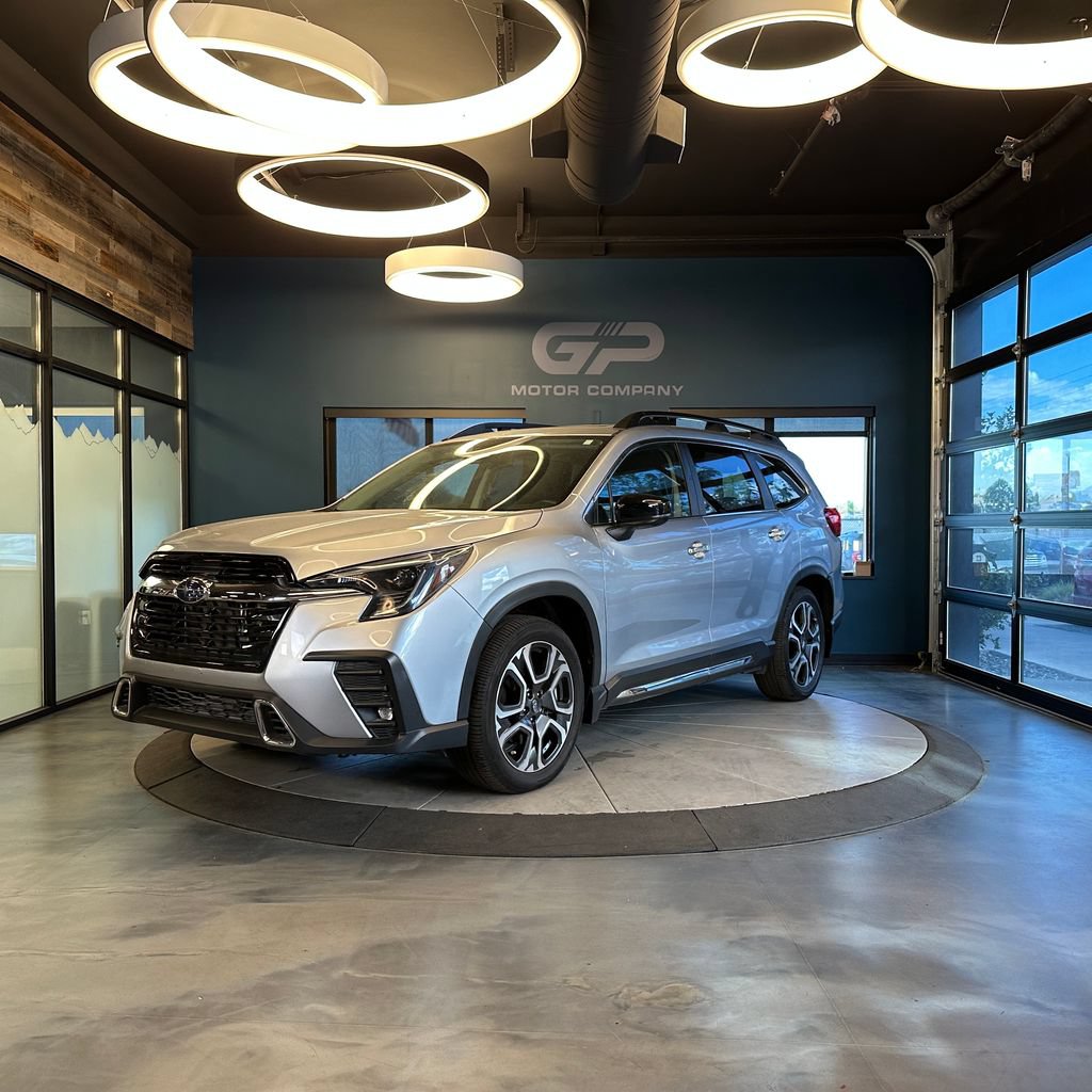 Used 2024 Subaru Ascent Touring AWD/4WD image 7
