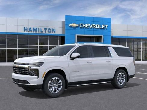 New 2026 Chevrolet Suburban LT image 2