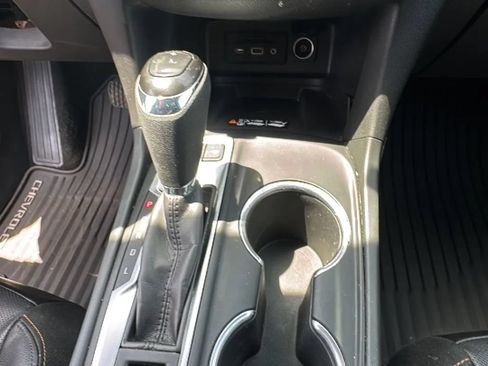Used 2020 Chevrolet Equinox Premier AWD/4WD image 25