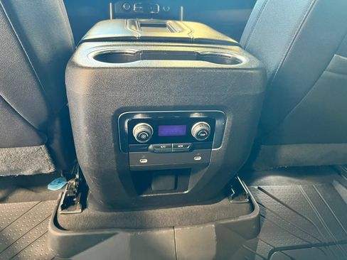 Used 2023 Chevrolet Tahoe LT AWD/4WD image 30