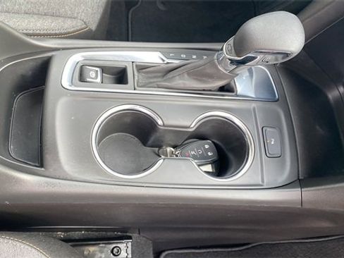 Used 2024 Chevrolet Equinox LT image 14