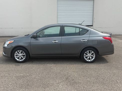 Used 2018 Nissan Versa SV w/ SV Special Edition Package FWD image 1