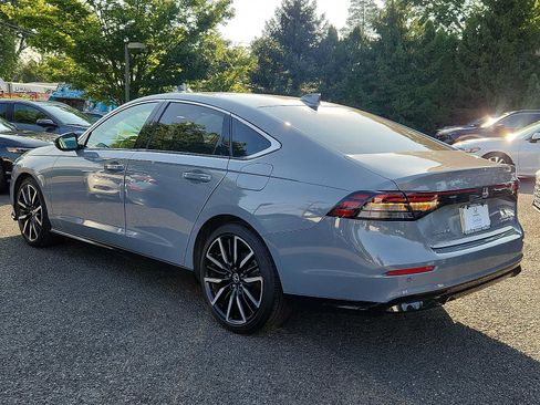 Certified 2024 Honda Accord Touring image 4