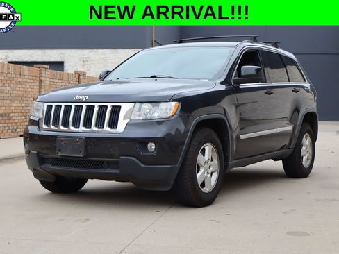 Used 2013 Jeep Grand Cherokee Laredo w/ Laredo E Group RWD image 1