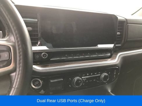 Used 2022 Chevrolet Silverado 1500 RST AWD/4WD image 8