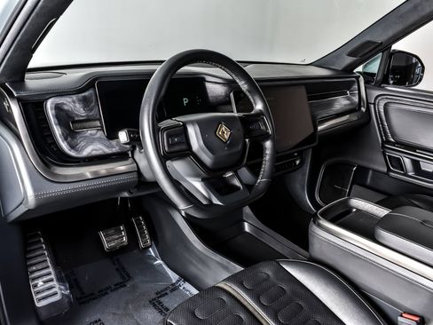 Used 2022 Rivian R1T Adventure AWD/4WD image 13