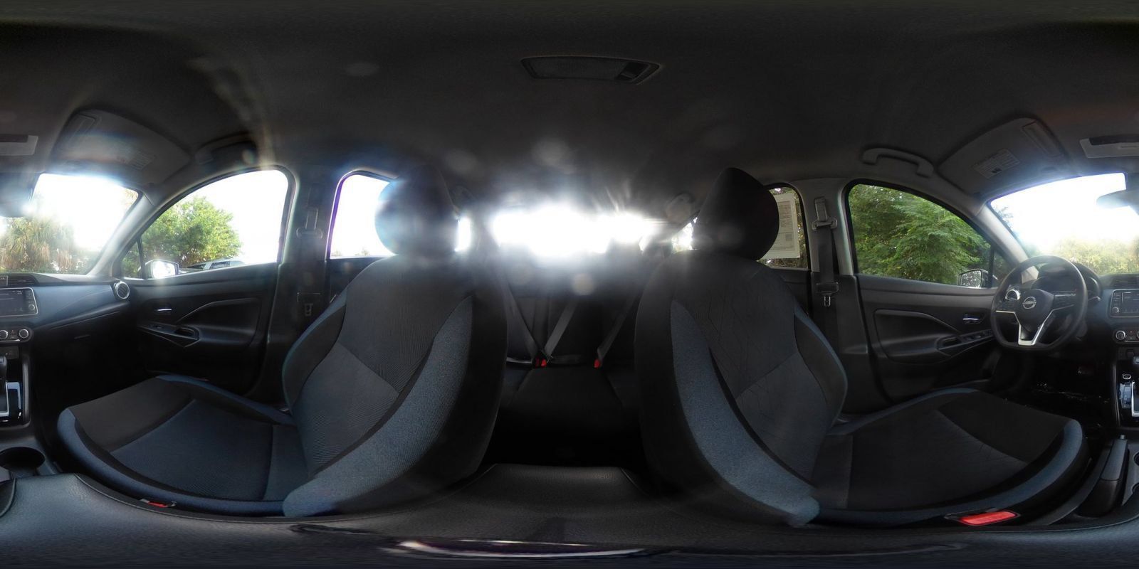 Used 2025 Nissan Versa SV FWD image 39