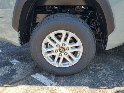 New 2026 Toyota Tundra SR5 AWD/4WD image 5