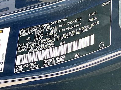 Used 2023 Toyota 4Runner SR5 image 31