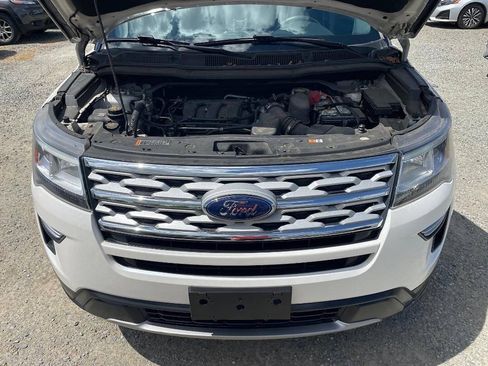 Used 2019 Ford Explorer XLT AWD/4WD image 25