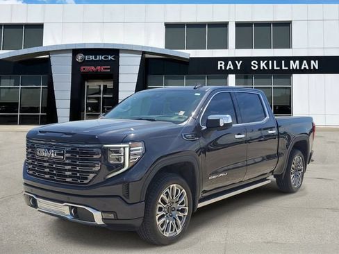 Used 2025 GMC Sierra 1500 Denali Ultimate AWD/4WD image 3
