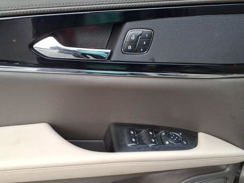 Certified 2023 Lincoln Nautilus Reserve image 11