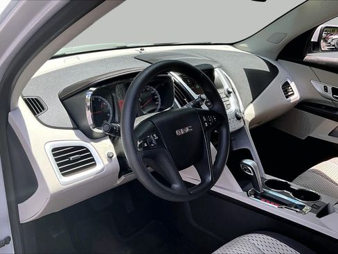 Used 2013 GMC Terrain SLE FWD image 17