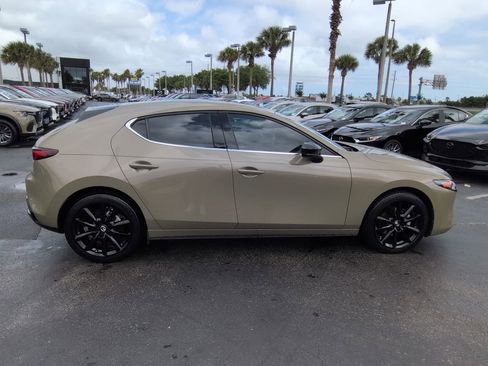 Used 2024 MAZDA MAZDA3 s AWD/4WD image 3