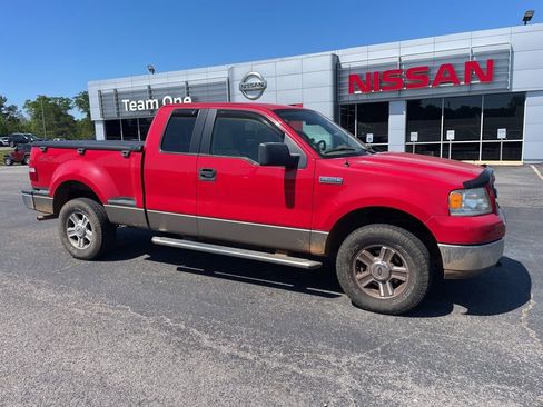 Used 2005 Ford F150 XLT image 1