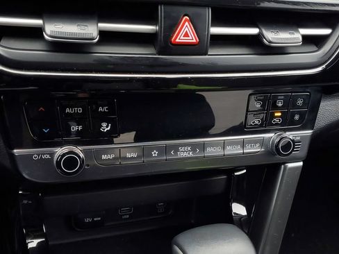 Used 2025 Kia Seltos S FWD image 24