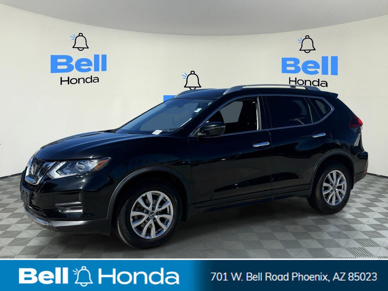 Used 2020 Nissan Rogue SV FWD image 1
