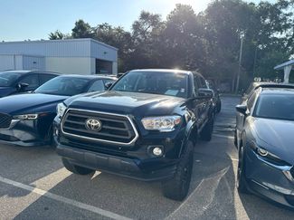 Used 2021 Toyota Tacoma SR5 AWD/4WD video 1