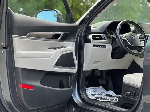 Used 2020 Kia Telluride EX FWD image 9