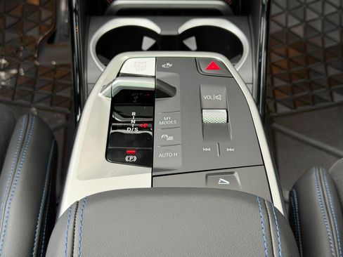 New 2026 BMW X2 xDrive28i w/ Technology Package image 25