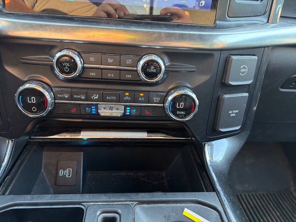 Used 2021 Ford F150 Lariat AWD/4WD image 17
