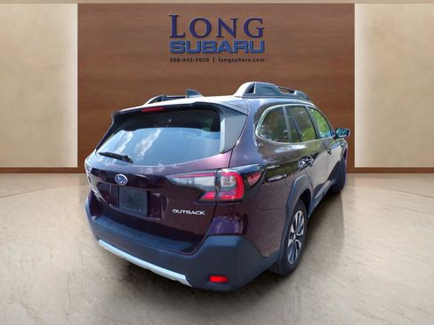 Used 2023 Subaru Outback Limited AWD/4WD image 5