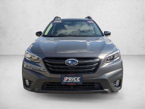 Used 2022 Subaru Outback Onyx Edition XT image 2