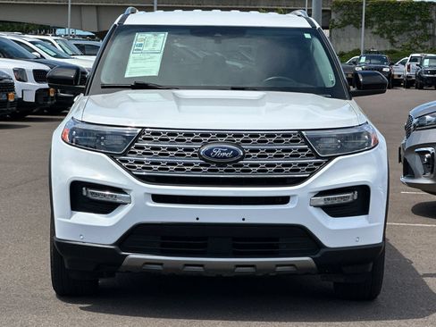 Used 2023 Ford Explorer Limited AWD/4WD image 9