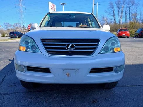 Used 2004 Lexus GX 470 image 2