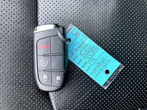 Used 2015 Dodge Journey R/T w/ Flexible Seating Group image 12