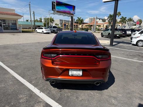 Used 2021 Dodge Charger R/T w/ Blacktop Package RWD image 6