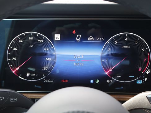 Used 2025 Mercedes-Benz G 550 image 21