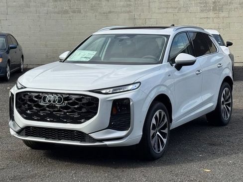 New 2026 Audi Q3 quattro 2.0T AWD/4WD image 4
