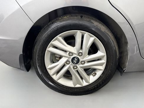 Used 2020 Hyundai Elantra SEL w/ Cargo Package (C1) image 32