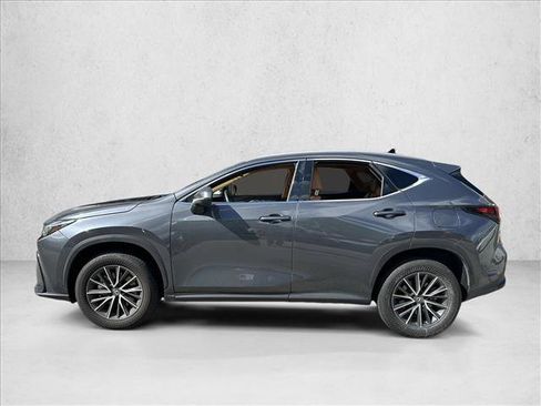Used 2024 Lexus NX 250 FWD image 9