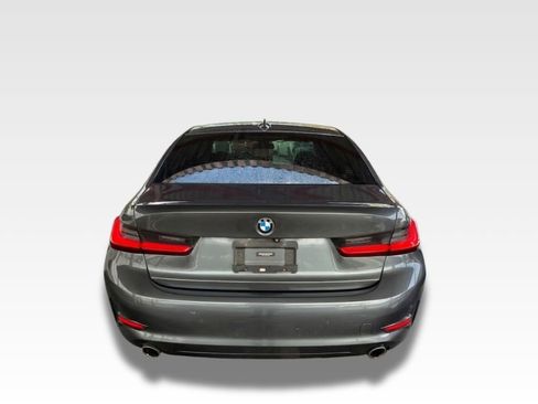 Used 2019 BMW 330i Sedan w/ Convenience Package image 6