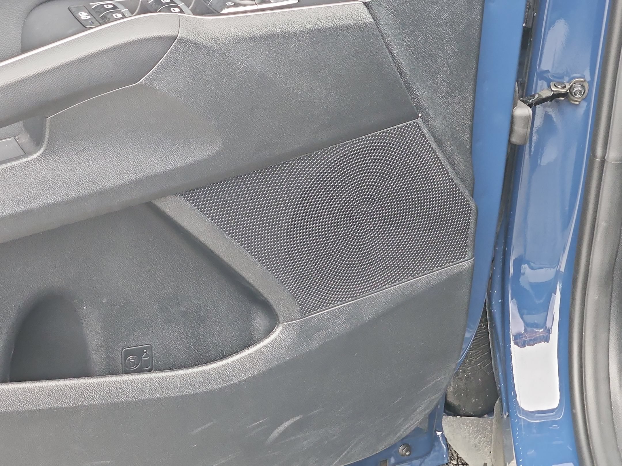 Used 2025 Kia Sorento S w/ Panoramic Sunroof Package FWD image 22