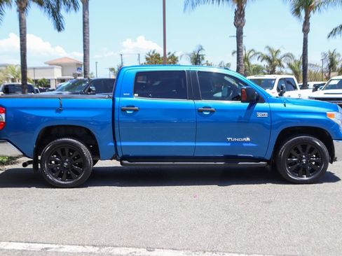 Used 2017 Toyota Tundra SR5 w/ SR5 Upgrade Package RWD image 12