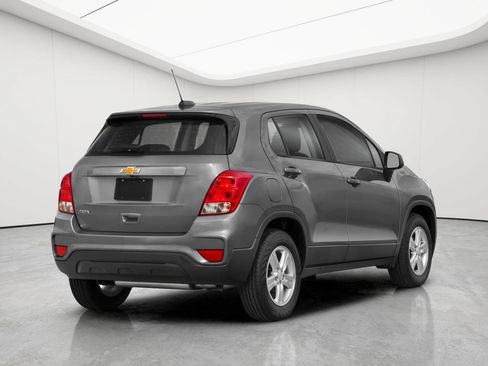 Used 2021 Chevrolet Trax LS w/ Tint and Cruise Package FWD image 51
