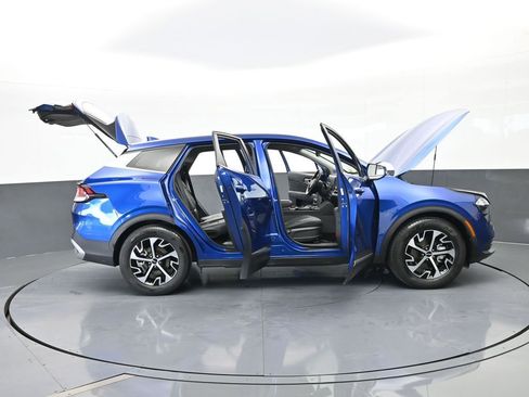 Used 2023 Kia Sportage EX image 73
