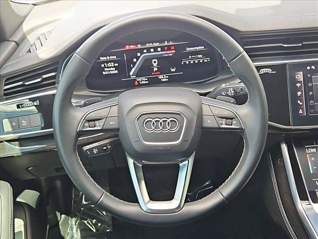 Used 2025 Audi Q8 Premium Plus AWD/4WD image 13