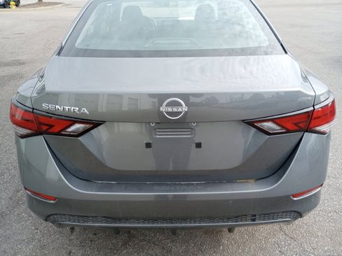 Used 2024 Nissan Sentra S FWD image 15