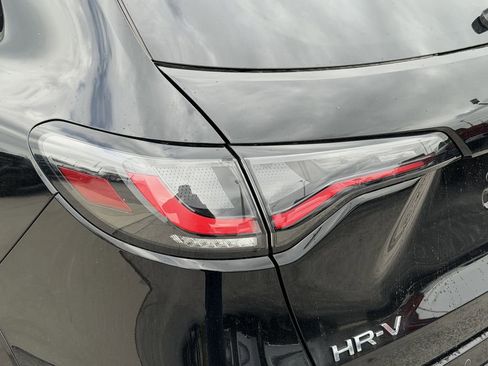 New 2026 Honda HR-V EX-L image 8