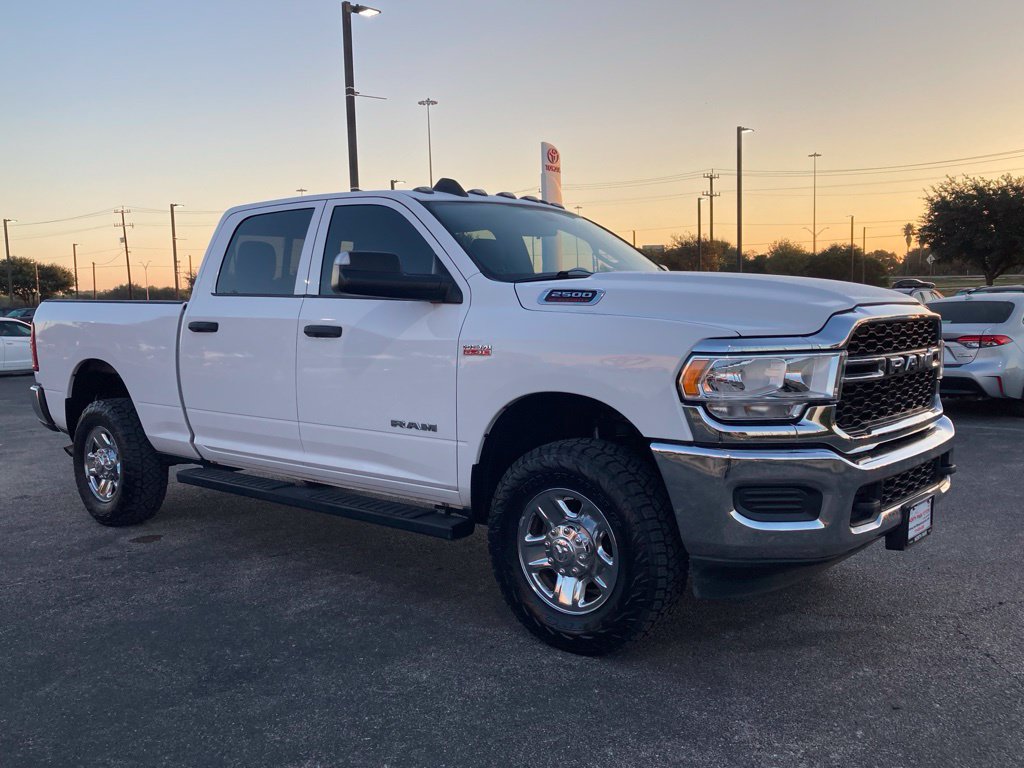 Used 2021 RAM 2500 Tradesman AWD/4WD image 3