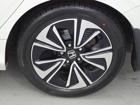 Used 2018 Honda Civic EX-L image 33